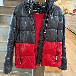 Tommy Hilfiger Black and Red Puffer Jacket size L
